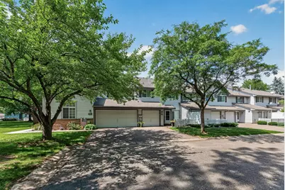 2597 Bedford Court #27, Mendota Heights, MN 55120 - Photo 24