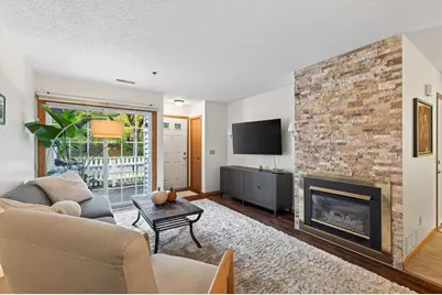 2597 Bedford Court #27, Mendota Heights, MN 55120 - Photo 4