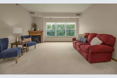 1341 Lake Drive W #B113, Chanhassen, MN 55317 - Photo 2