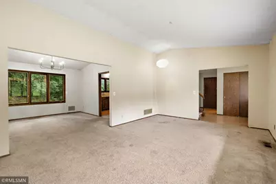 12629 Parkwood Drive, Burnsville, MN 55337 - Photo 4