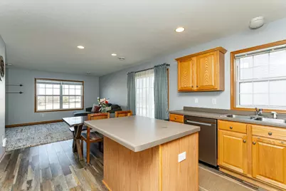 619 Pointe Court SW, Rochester, MN 55902 - Photo 10