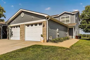 619 Pointe Ct SW, Rochester, MN 55902 - Photo 1