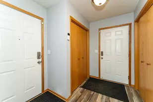 619 Pointe Ct SW, Rochester, MN 55902 - Photo 8