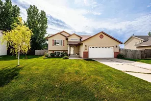 1219 Magnolia Ct SW, Glyndon, MN 56547 - Photo 2