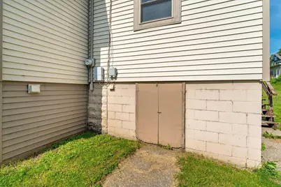 528 W Summit Avenue, Fergus Falls, MN 56537 - Photo 18