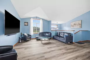 1729 Prairie View Ln NE, Sauk Rapids, MN 56379 - Photo 4