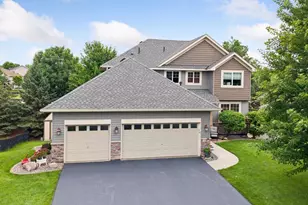 662 Jutland Ave, Shakopee, MN 55379 - Photo 1