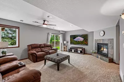 662 Jutland Avenue, Shakopee, MN 55379 - Photo 32