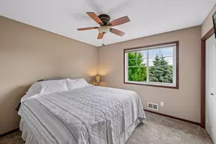 662 Jutland Ave, Shakopee, MN 55379 - Photo 28
