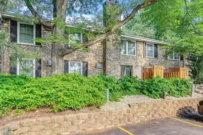 4424 Cedar Lake Road S #1, Saint Louis Park, MN 55416 - Photo 2