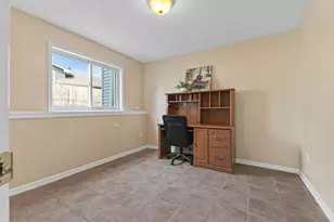 5464 Golfview Cir N, Oakdale, MN 55128 - Photo 20