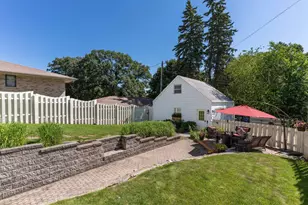 208 N Broadway, Fergus Falls, MN 56537 - Photo 28