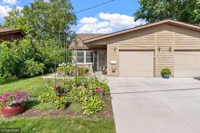1106 Owens Street N, Stillwater, MN 55082 - Photo 4