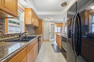 6400 14th Ave S, Richfield, MN 55423 - Photo 10