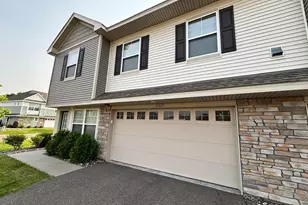 7219 Elmo Ct, Lino Lakes, MN 55038 - Photo 2