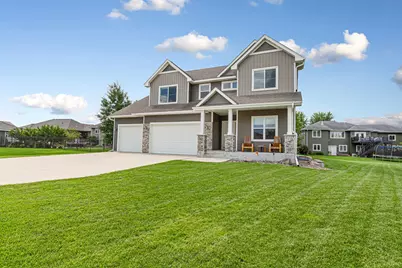 135 Stoneridge Lane NE, Owatonna, MN 55060 - Photo 2