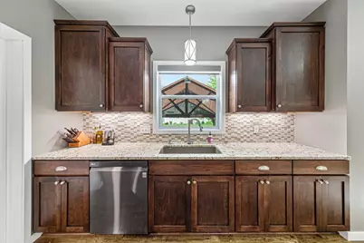 135 Stoneridge Lane NE, Owatonna, MN 55060 - Photo 8