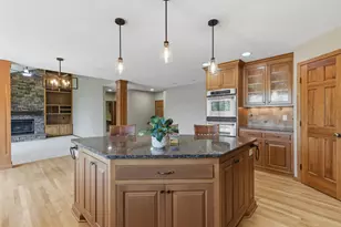 17732 Layton Ct, Lakeville, MN 55044 - Photo 8
