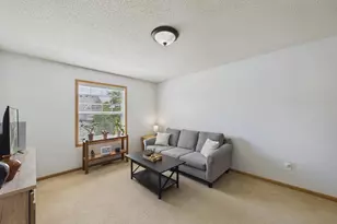6612 Lamplight Dr, Albertville, MN 55301 - Photo 16