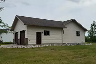 703 7th St W, Ada, MN 56510 - Photo 4
