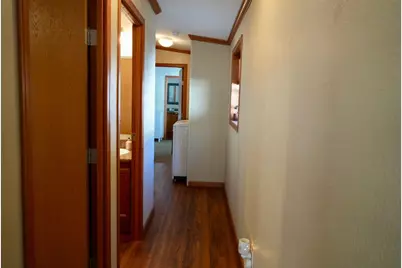 108 S 1st St. #11, Elysian, MN 56028 - Photo 10