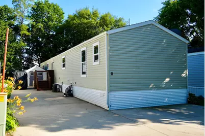 108 S 1st St. #11, Elysian, MN 56028 - Photo 2