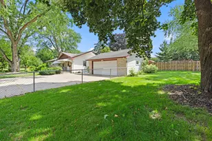 6836 Ewing Ave N, Brooklyn Center, MN 55429 - Photo 50