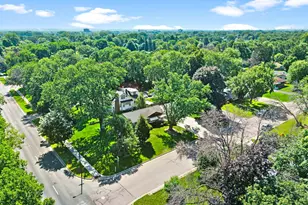 6836 Ewing Ave N, Brooklyn Center, MN 55429 - Photo 8