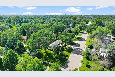 6836 Ewing Avenue N, Brooklyn Center, MN 55429 - Photo 6