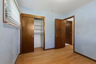 6836 Ewing Avenue N, Brooklyn Center, MN 55429 - Photo 32