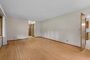 6836 Ewing Ave N, Brooklyn Center, MN 55429 - Photo 16