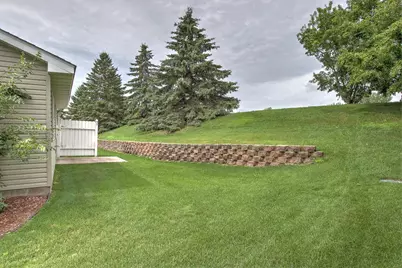 2160 Cleveland Lane S, Cambridge, MN 55008 - Photo 2