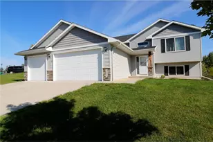 1203 Pondview Ave NW, Montgomery, MN 56069 - Photo 1