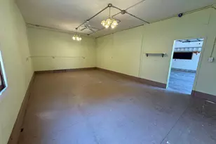 400 Walnut St SW, Sleepy Eye, MN 56085 - Photo 14