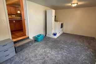 400 Walnut St SW, Sleepy Eye, MN 56085 - Photo 14