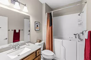 316 Wedgewood Cir, Hudson, WI 54016 - Photo 34