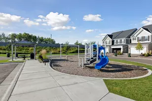4860 Avery Ct, Eagan, MN 55123 - Photo 36