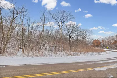 2685 Carver Avenue E, Maplewood, MN 55119 - Photo 10