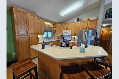 712 Mlinar Avenue, Spring Valley, MN 55975 - Photo 8