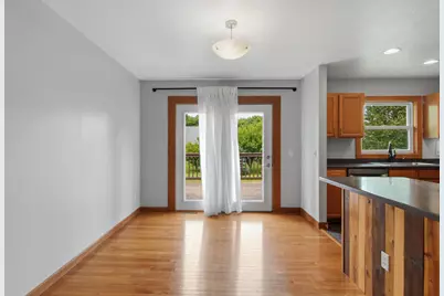 915 W Marshall Street, Rice Lake, WI 54868 - Photo 12