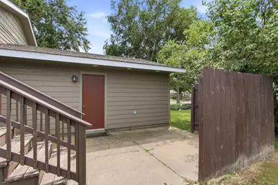 915 W Marshall Street, Rice Lake, WI 54868 - Photo 34