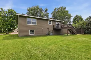 915 W Marshall St, Rice Lake, WI 54868 - Photo 32