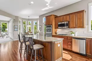 7569 Ridgeview Point, Chanhassen, MN 55317 - Photo 8