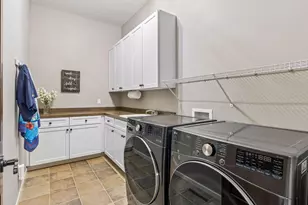 7569 Ridgeview Point, Chanhassen, MN 55317 - Photo 14