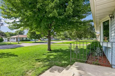 7335 17th Avenue S, Richfield, MN 55423 - Photo 4