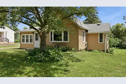 417 S 7th Street, Cameron, WI 54822 - Photo 2