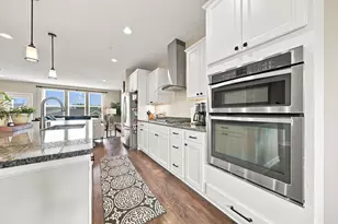 537 Satori Wy, Chaska, MN 55318 - Photo 12