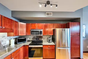 308 E 18th St, Minneapolis, MN 55404 - Photo 12