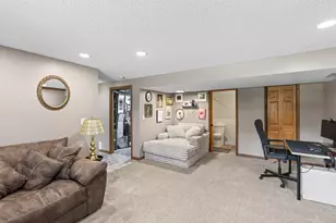 15350 Dunbar Ave, Apple Valley, MN 55124 - Photo 22