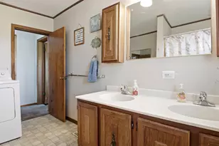 815 Augusta St, Rice Lake, WI 54868 - Photo 16